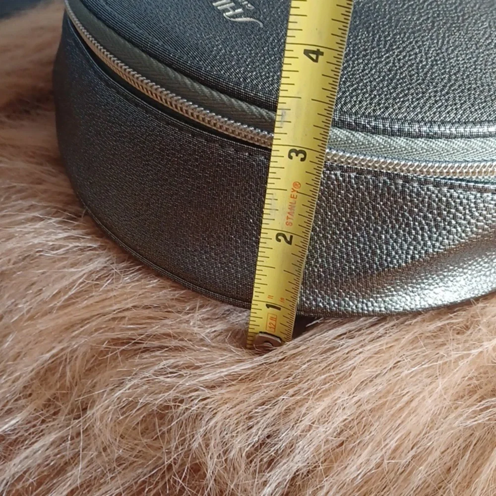 Shiseido Metallic Round Cosmetic Bag